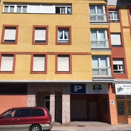 Apartamento Delia Onís Zewnętrze zdjęcie